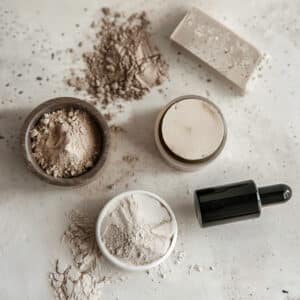 Substituts Maquillage : Remplacez vos produits manquants par des solutions maison